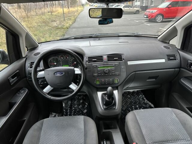 Серый Форд Си-Макс, объемом двигателя 1.6 л и пробегом 252 тыс. км за 2350 $, фото 6 на Automoto.ua