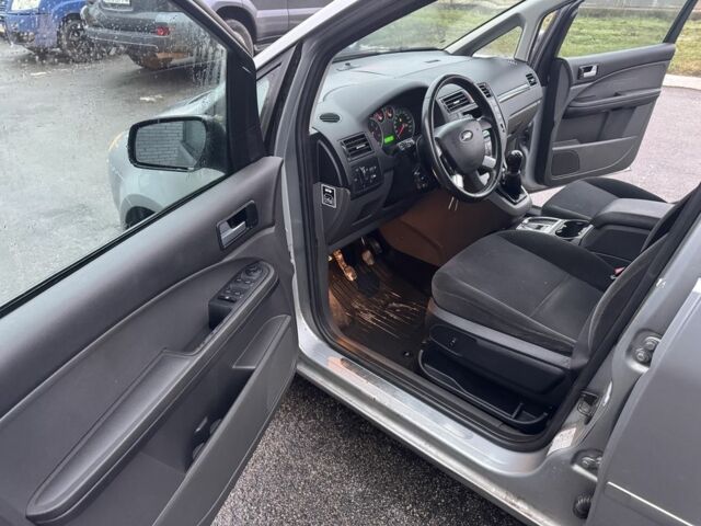 Серый Форд Си-Макс, объемом двигателя 0 л и пробегом 300 тыс. км за 2450 $, фото 7 на Automoto.ua