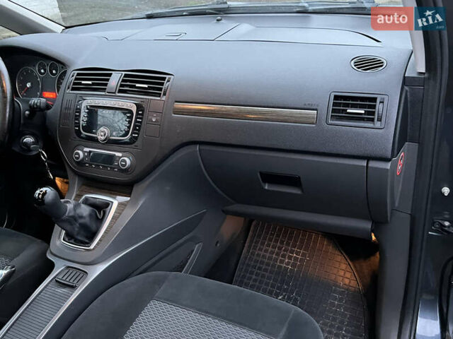 Серый Форд Си-Макс, объемом двигателя 1.8 л и пробегом 208 тыс. км за 5499 $, фото 33 на Automoto.ua