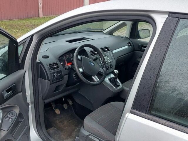 Серый Форд Си-Макс, объемом двигателя 1.8 л и пробегом 230 тыс. км за 5600 $, фото 4 на Automoto.ua