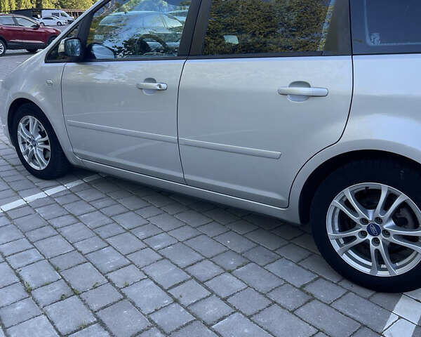 Сірий Форд Сі-Макс, об'ємом двигуна 1.6 л та пробігом 280 тис. км за 5400 $, фото 4 на Automoto.ua