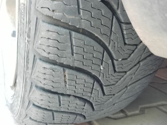 Сірий Форд Сі-Макс, об'ємом двигуна 1.6 л та пробігом 270 тис. км за 5000 $, фото 2 на Automoto.ua