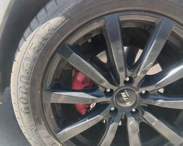 Сірий Форд Сі-Макс, об'ємом двигуна 1.6 л та пробігом 380 тис. км за 3700 $, фото 6 на Automoto.ua