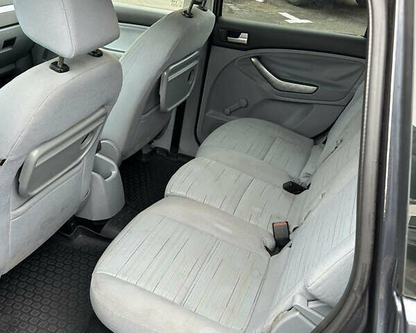 Сірий Форд Сі-Макс, об'ємом двигуна 1.8 л та пробігом 160 тис. км за 5000 $, фото 17 на Automoto.ua