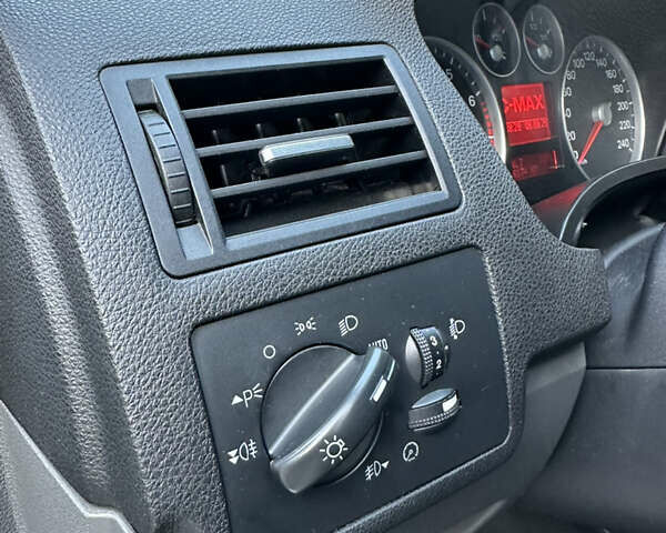 Сірий Форд Сі-Макс, об'ємом двигуна 2 л та пробігом 225 тис. км за 5900 $, фото 21 на Automoto.ua