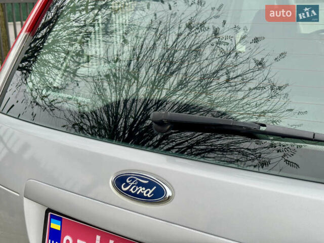 Сірий Форд Сі-Макс, об'ємом двигуна 1.8 л та пробігом 216 тис. км за 4700 $, фото 6 на Automoto.ua