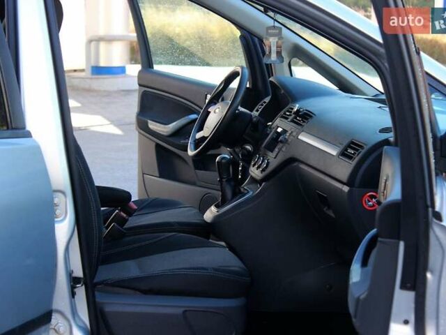 Сірий Форд Сі-Макс, об'ємом двигуна 1.6 л та пробігом 210 тис. км за 4150 $, фото 19 на Automoto.ua