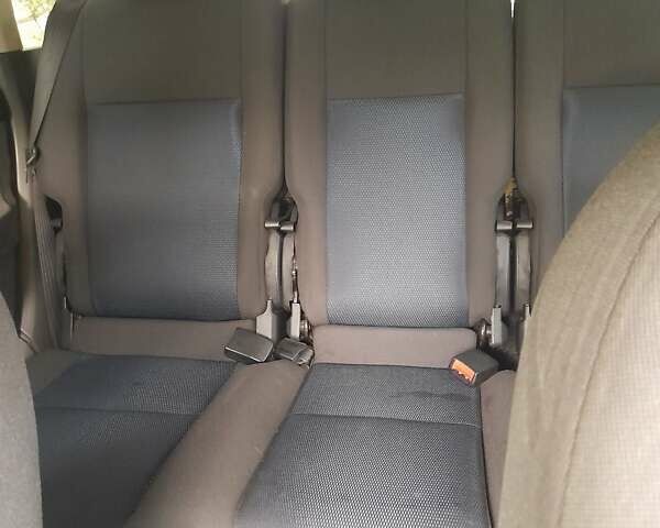 Серый Форд Си-Макс, объемом двигателя 1.8 л и пробегом 225 тыс. км за 6000 $, фото 3 на Automoto.ua