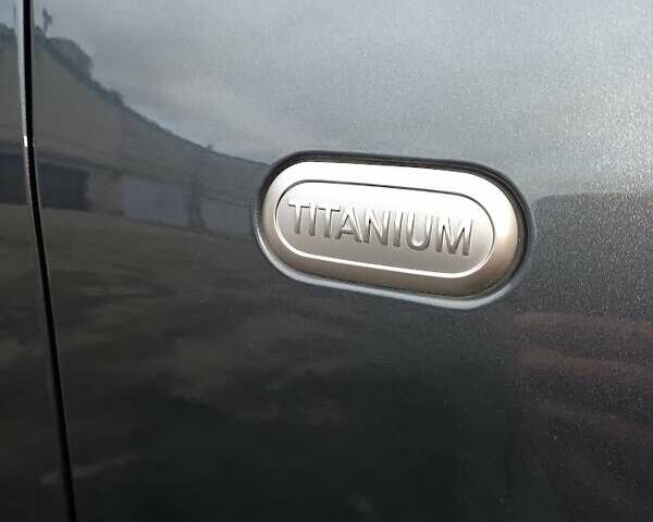 Сірий Форд Сі-Макс, об'ємом двигуна 1.6 л та пробігом 190 тис. км за 5999 $, фото 13 на Automoto.ua