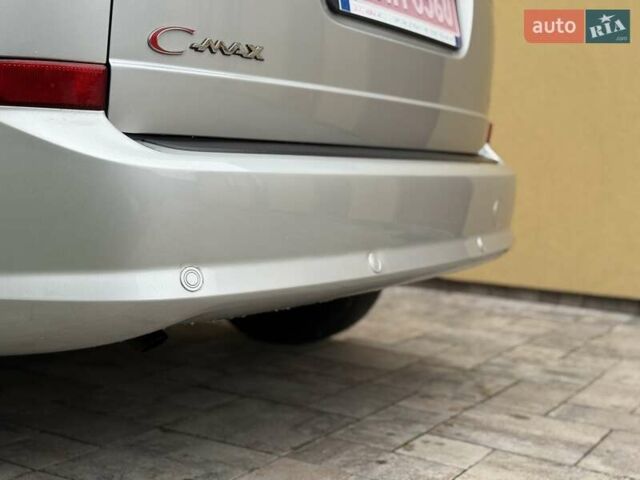 Сірий Форд Сі-Макс, об'ємом двигуна 1.6 л та пробігом 239 тис. км за 5800 $, фото 7 на Automoto.ua