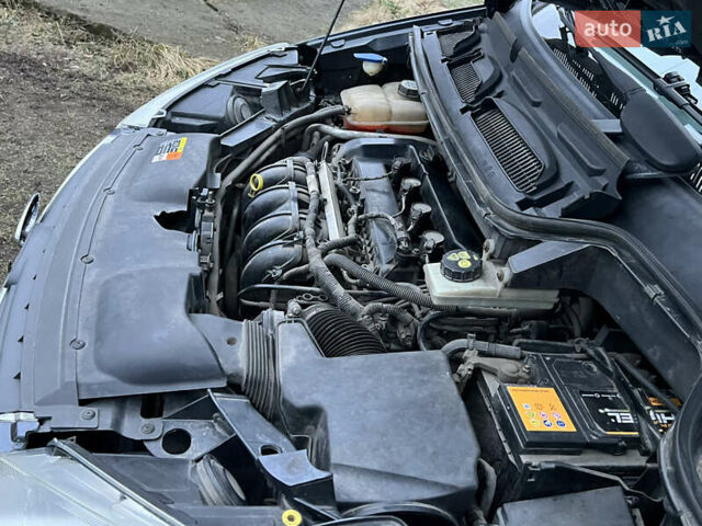 Серый Форд Си-Макс, объемом двигателя 1.8 л и пробегом 208 тыс. км за 5499 $, фото 49 на Automoto.ua