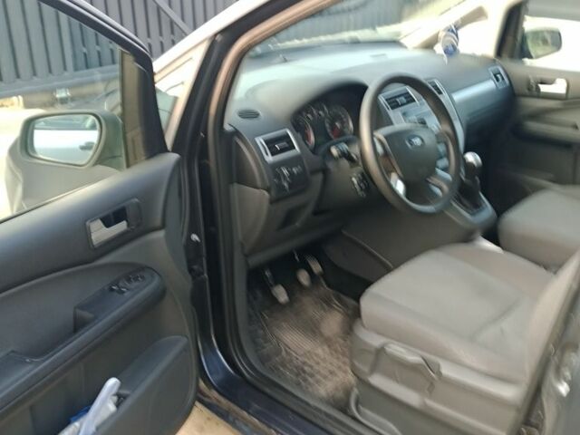 Серый Форд Си-Макс, объемом двигателя 1.8 л и пробегом 230 тыс. км за 5600 $, фото 5 на Automoto.ua