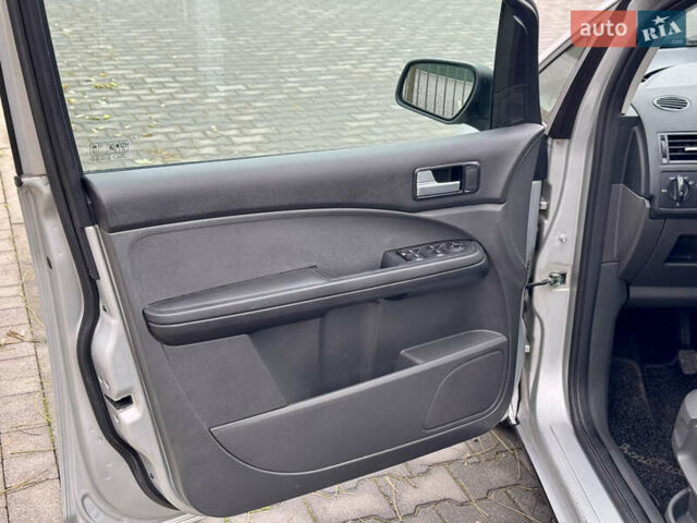 Сірий Форд Сі-Макс, об'ємом двигуна 1.8 л та пробігом 216 тис. км за 4700 $, фото 10 на Automoto.ua