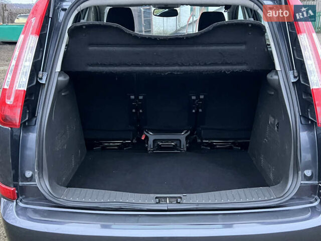 Серый Форд Си-Макс, объемом двигателя 1.8 л и пробегом 208 тыс. км за 5499 $, фото 44 на Automoto.ua