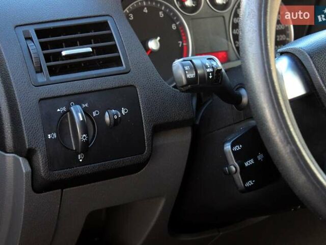 Сірий Форд Сі-Макс, об'ємом двигуна 1.6 л та пробігом 210 тис. км за 4150 $, фото 21 на Automoto.ua