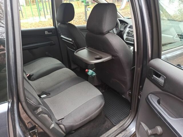 Серый Форд Си-Макс, объемом двигателя 1.8 л и пробегом 260 тыс. км за 4999 $, фото 7 на Automoto.ua