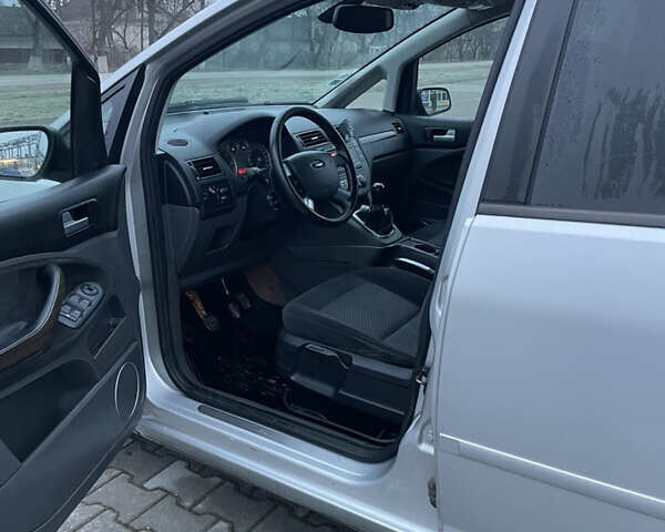 Серый Форд Си-Макс, объемом двигателя 1.8 л и пробегом 330 тыс. км за 5000 $, фото 15 на Automoto.ua
