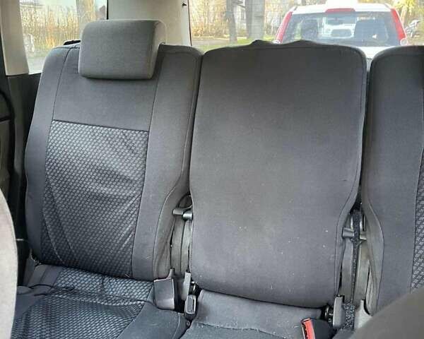 Сірий Форд Сі-Макс, об'ємом двигуна 1.8 л та пробігом 157 тис. км за 4700 $, фото 5 на Automoto.ua