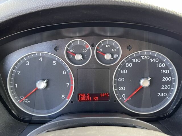 Сірий Форд Сі-Макс, об'ємом двигуна 1.8 л та пробігом 106 тис. км за 5700 $, фото 11 на Automoto.ua