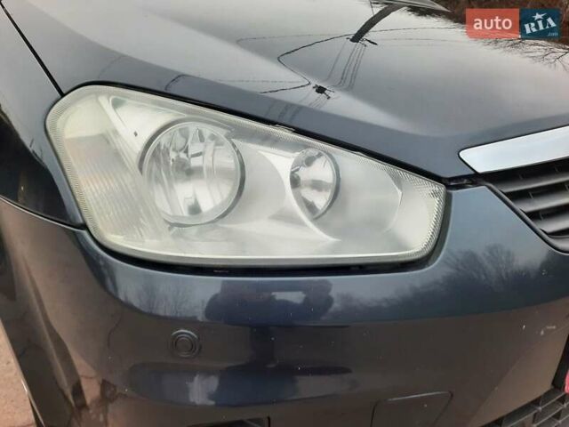 Сірий Форд Сі-Макс, об'ємом двигуна 1.6 л та пробігом 173 тис. км за 5900 $, фото 24 на Automoto.ua