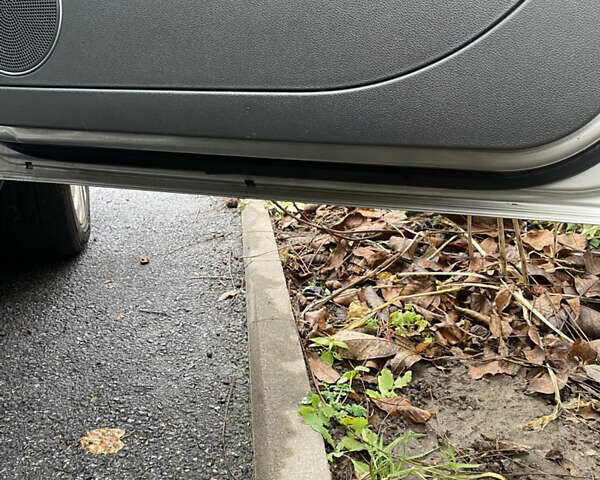 Сірий Форд Сі-Макс, об'ємом двигуна 1.8 л та пробігом 254 тис. км за 6100 $, фото 12 на Automoto.ua