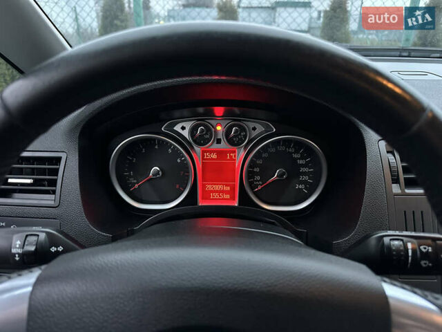 Серый Форд Си-Макс, объемом двигателя 1.8 л и пробегом 282 тыс. км за 6300 $, фото 27 на Automoto.ua