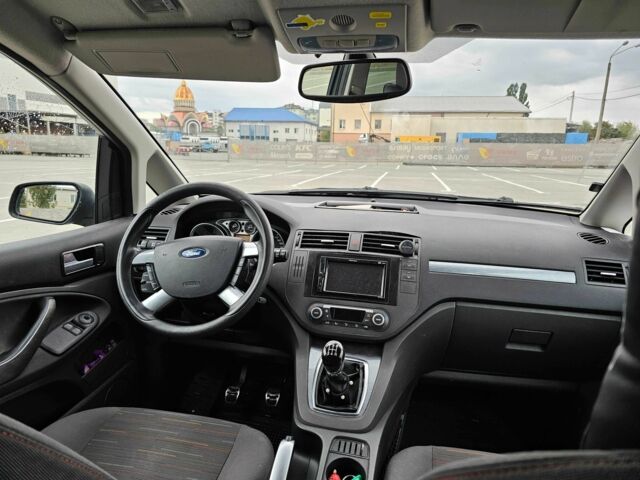 Сірий Форд Сі-Макс, об'ємом двигуна 1.6 л та пробігом 290 тис. км за 5500 $, фото 6 на Automoto.ua