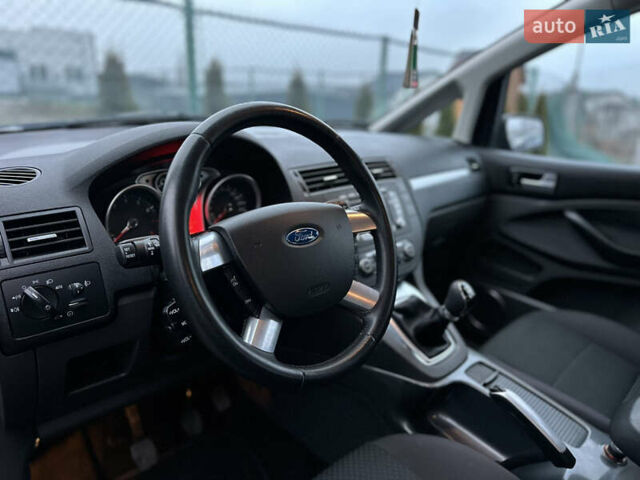 Серый Форд Си-Макс, объемом двигателя 1.8 л и пробегом 282 тыс. км за 6300 $, фото 20 на Automoto.ua