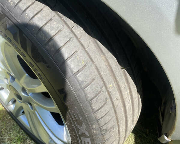 Сірий Форд Сі-Макс, об'ємом двигуна 1.8 л та пробігом 250 тис. км за 4500 $, фото 3 на Automoto.ua