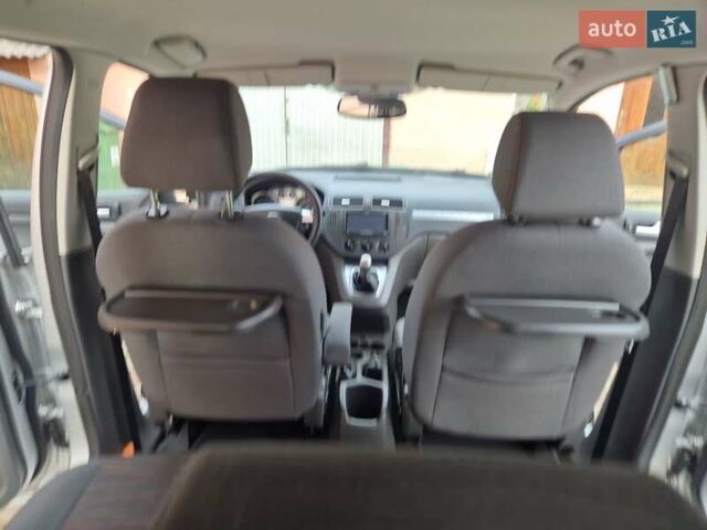 Сірий Форд Сі-Макс, об'ємом двигуна 1.6 л та пробігом 195 тис. км за 5850 $, фото 52 на Automoto.ua