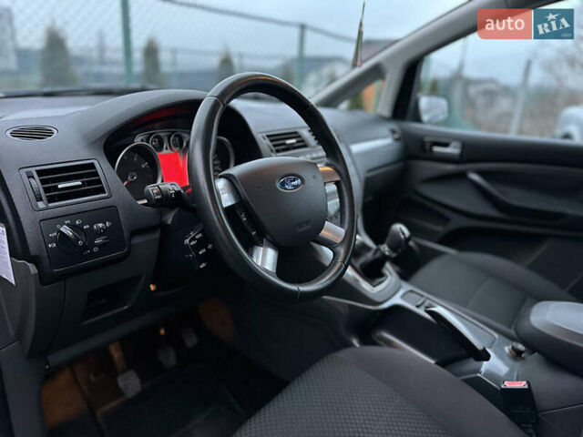 Серый Форд Си-Макс, объемом двигателя 1.8 л и пробегом 282 тыс. км за 6300 $, фото 21 на Automoto.ua