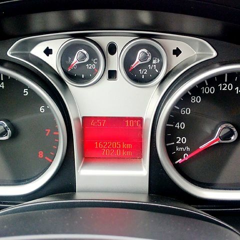 Сірий Форд Сі-Макс, об'ємом двигуна 1.6 л та пробігом 162 тис. км за 4800 $, фото 5 на Automoto.ua