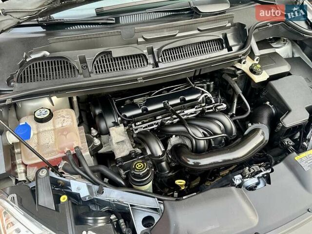 Сірий Форд Сі-Макс, об'ємом двигуна 1.6 л та пробігом 156 тис. км за 5850 $, фото 37 на Automoto.ua