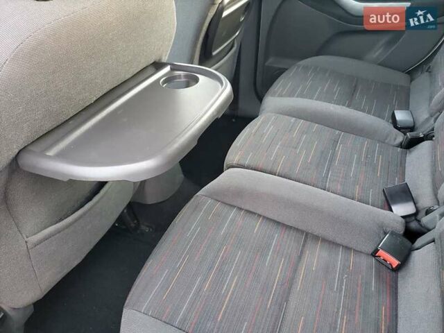 Серый Форд Си-Макс, объемом двигателя 2 л и пробегом 187 тыс. км за 5800 $, фото 24 на Automoto.ua