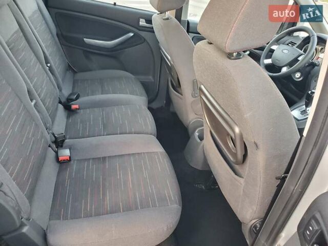 Серый Форд Си-Макс, объемом двигателя 2 л и пробегом 187 тыс. км за 5800 $, фото 9 на Automoto.ua