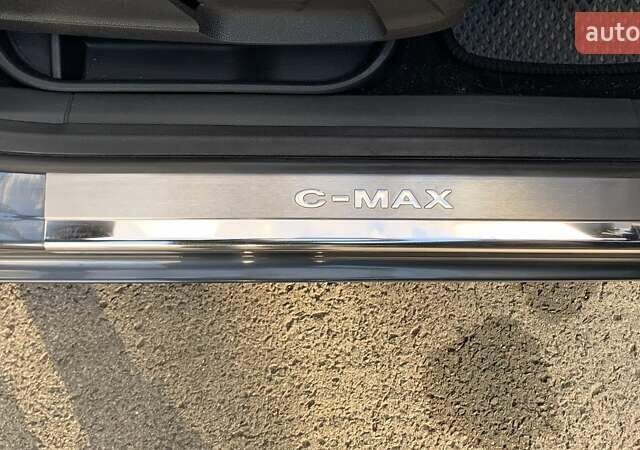 Серый Форд Си-Макс, объемом двигателя 1.6 л и пробегом 320 тыс. км за 6000 $, фото 14 на Automoto.ua