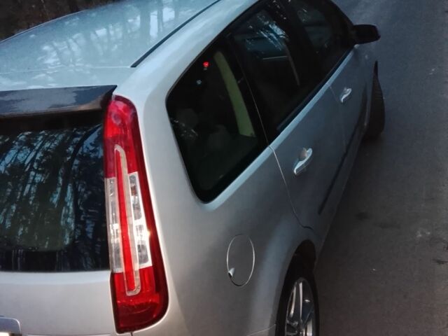 Серый Форд Си-Макс, объемом двигателя 1.8 л и пробегом 280 тыс. км за 5400 $, фото 5 на Automoto.ua