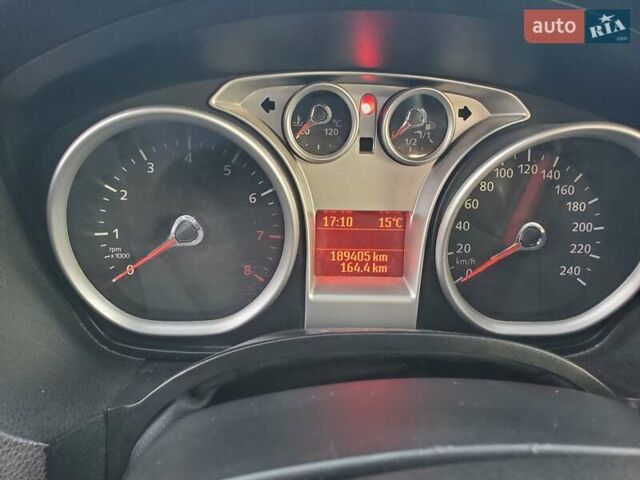 Серый Форд Си-Макс, объемом двигателя 2 л и пробегом 187 тыс. км за 5800 $, фото 18 на Automoto.ua