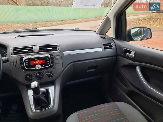 Сірий Форд Сі-Макс, об'ємом двигуна 1.6 л та пробігом 173 тис. км за 5900 $, фото 69 на Automoto.ua