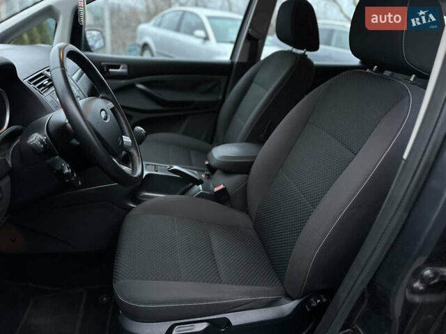 Серый Форд Си-Макс, объемом двигателя 1.8 л и пробегом 282 тыс. км за 6300 $, фото 23 на Automoto.ua