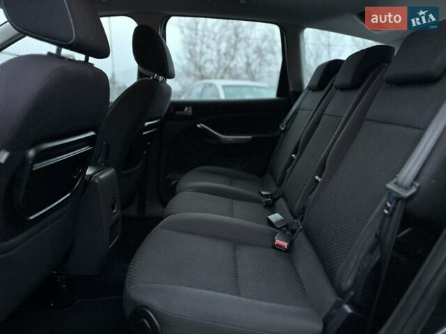 Серый Форд Си-Макс, объемом двигателя 1.8 л и пробегом 282 тыс. км за 6300 $, фото 34 на Automoto.ua