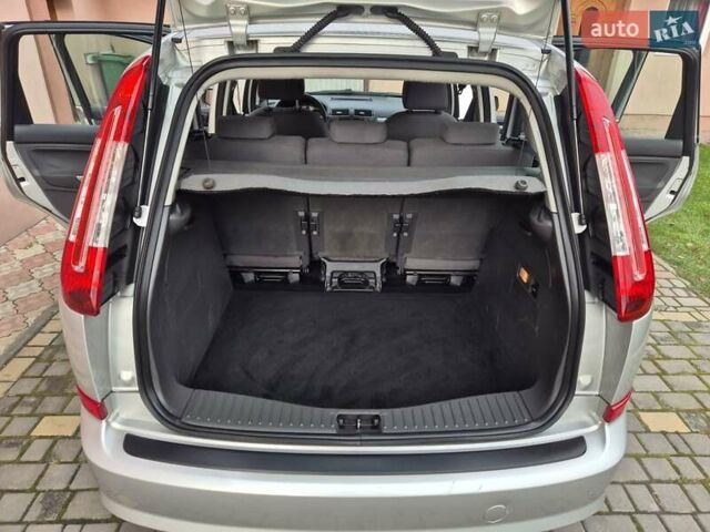 Сірий Форд Сі-Макс, об'ємом двигуна 1.6 л та пробігом 195 тис. км за 5850 $, фото 53 на Automoto.ua