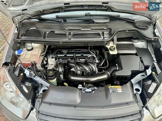 Сірий Форд Сі-Макс, об'ємом двигуна 1.6 л та пробігом 156 тис. км за 5850 $, фото 36 на Automoto.ua