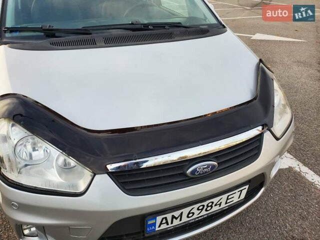 Серый Форд Си-Макс, объемом двигателя 2 л и пробегом 187 тыс. км за 5800 $, фото 2 на Automoto.ua