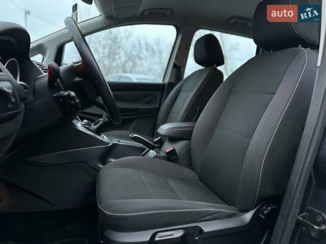 Серый Форд Си-Макс, объемом двигателя 1.8 л и пробегом 282 тыс. км за 6300 $, фото 22 на Automoto.ua