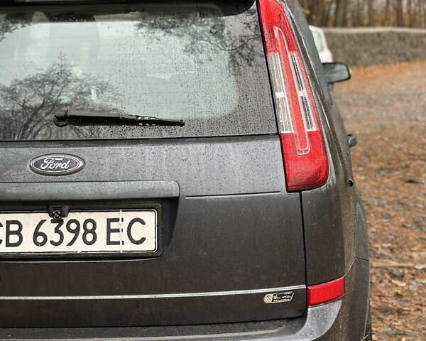 Серый Форд Си-Макс, объемом двигателя 1.6 л и пробегом 210 тыс. км за 5700 $, фото 3 на Automoto.ua