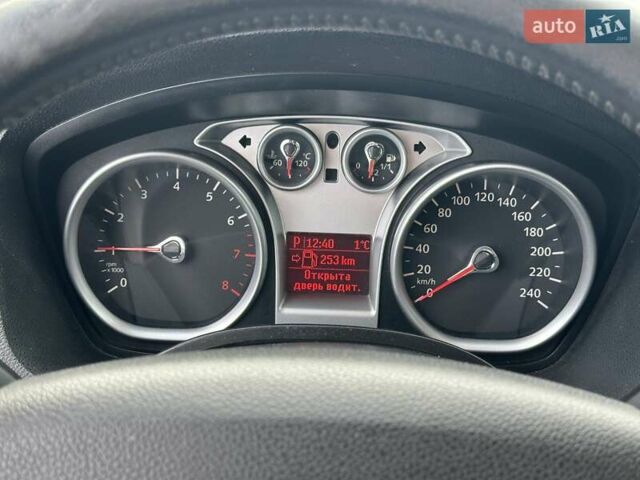 Сірий Форд Сі-Макс, об'ємом двигуна 2 л та пробігом 225 тис. км за 6990 $, фото 18 на Automoto.ua