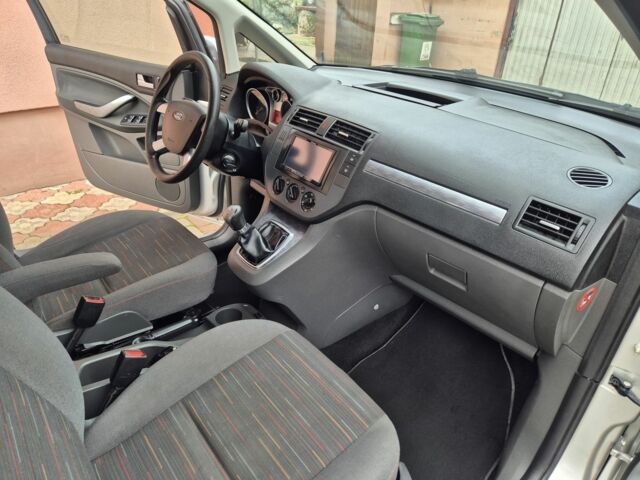 Серый Форд Си-Макс, объемом двигателя 1.6 л и пробегом 195 тыс. км за 5850 $, фото 11 на Automoto.ua