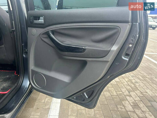 Сірий Форд Сі-Макс, об'ємом двигуна 2 л та пробігом 305 тис. км за 6666 $, фото 13 на Automoto.ua