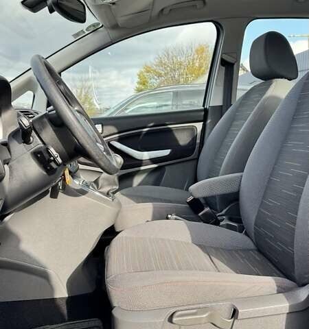 Сірий Форд Сі-Макс, об'ємом двигуна 1.6 л та пробігом 257 тис. км за 6300 $, фото 12 на Automoto.ua